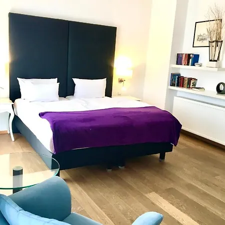 Apartment Stein Boardinghouse Am Rathaus *
