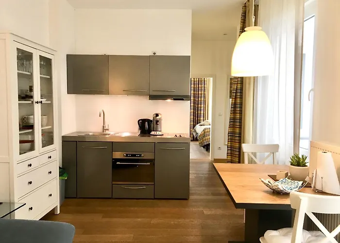 Stein Boardinghouse *